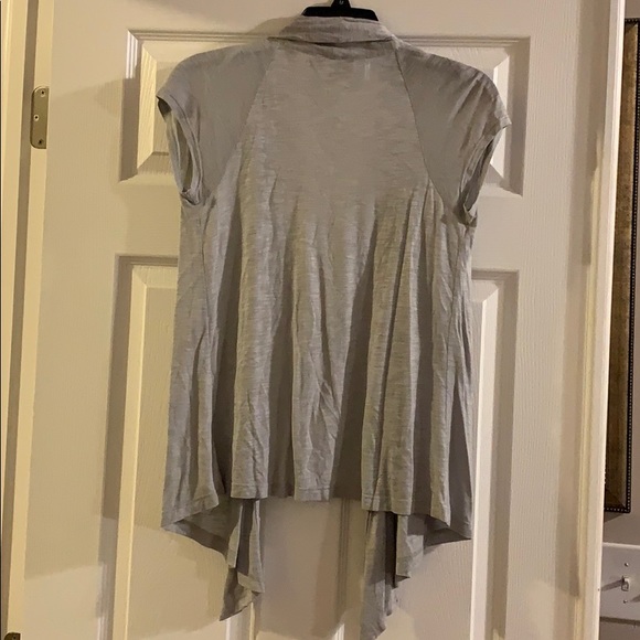 A. Byer gray shirt size small - Picture 4 of 4